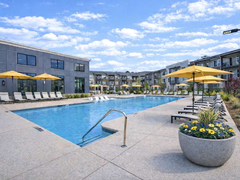 Accent Suwanee Creek_Property for Sale