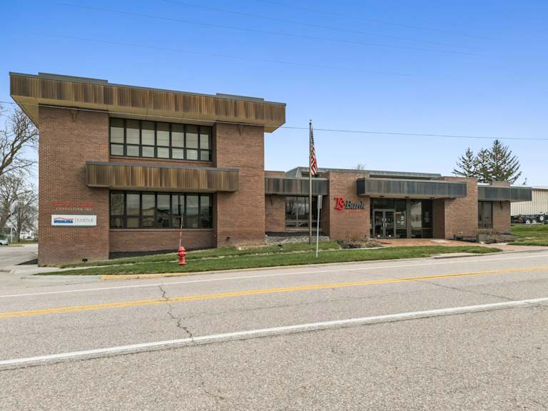 TS Bank - Treynor, IA_Property for Sale