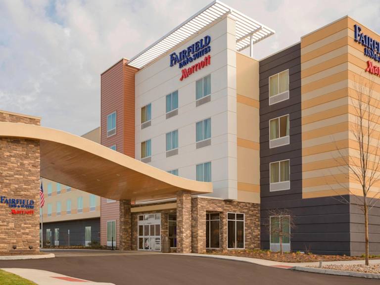 Fairfield by Marriott Inn &amp; Suites Pittsburgh Airport/Robinson Township_Property for Sale