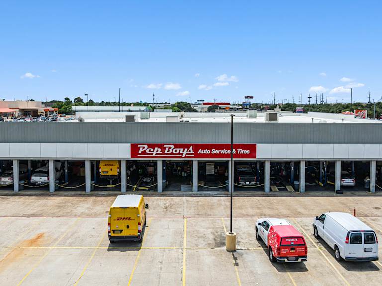 Pep Boys - Houston, TX_Property for Sale