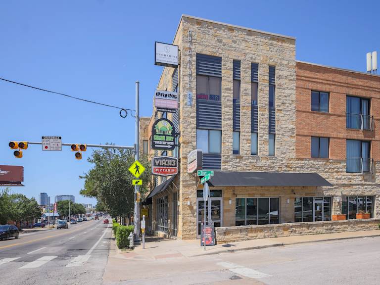 Guadalupe Retail Assemblage_Property for Sale