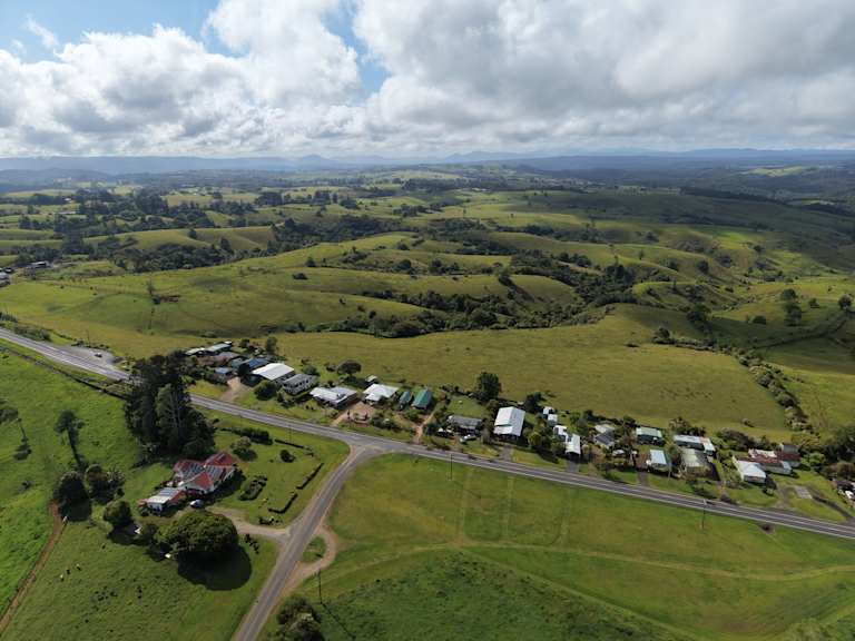 5359 Palmerston Highway, Millaa Millaa | Offers over $800,000_出售物業
