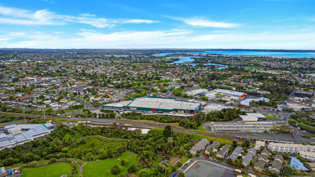 Large-format Investment - Bunnings New Lynn 4_販売物件