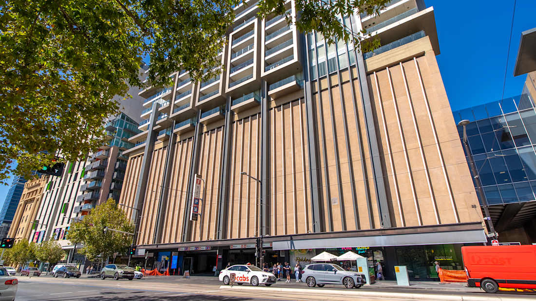 215-225 North Terrace, Adelaide 4_Propiedad en venta