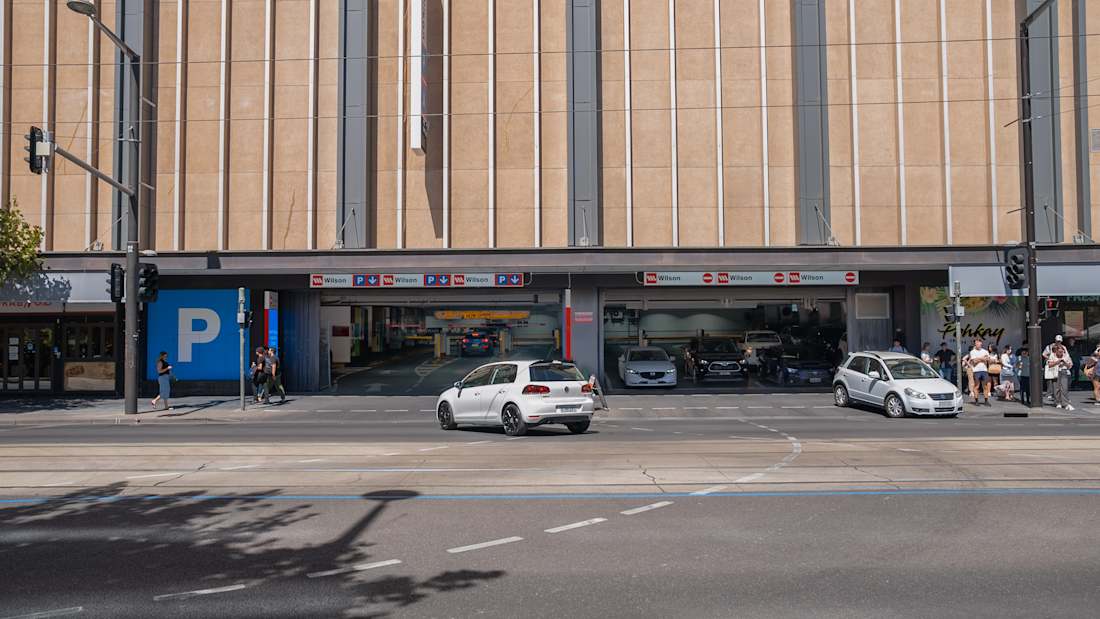 215-225 North Terrace, Adelaide 4_Propiedad en venta