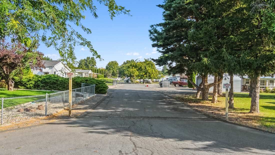 Madrona East MHC 4_Property for Sale