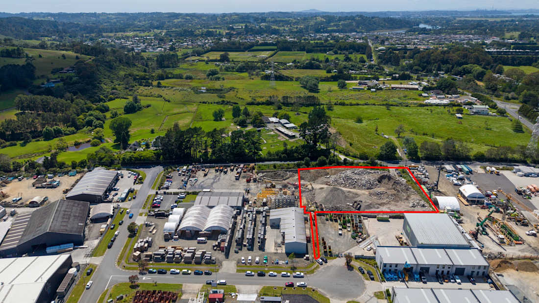  5 Timber Place, Riverhead, Auckland 4_Property for Sale