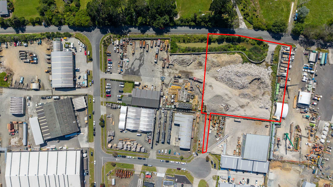  5 Timber Place, Riverhead, Auckland 4_Property for Sale