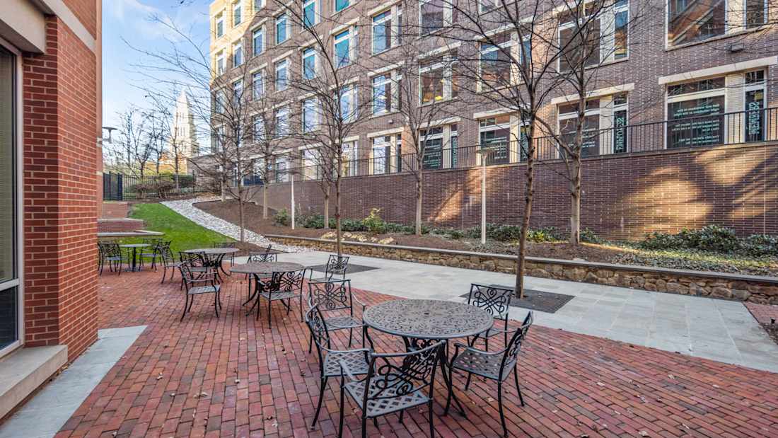 2051 Jamieson 4_Property for Sale