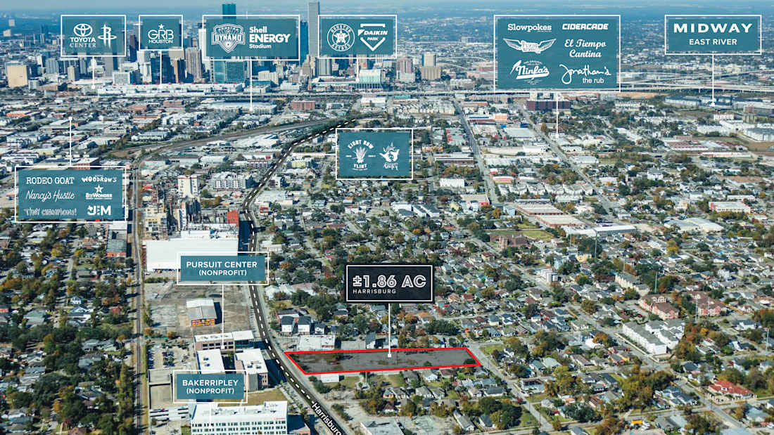 1.86 Acres Harrisburg Blvd. 4_出售物業