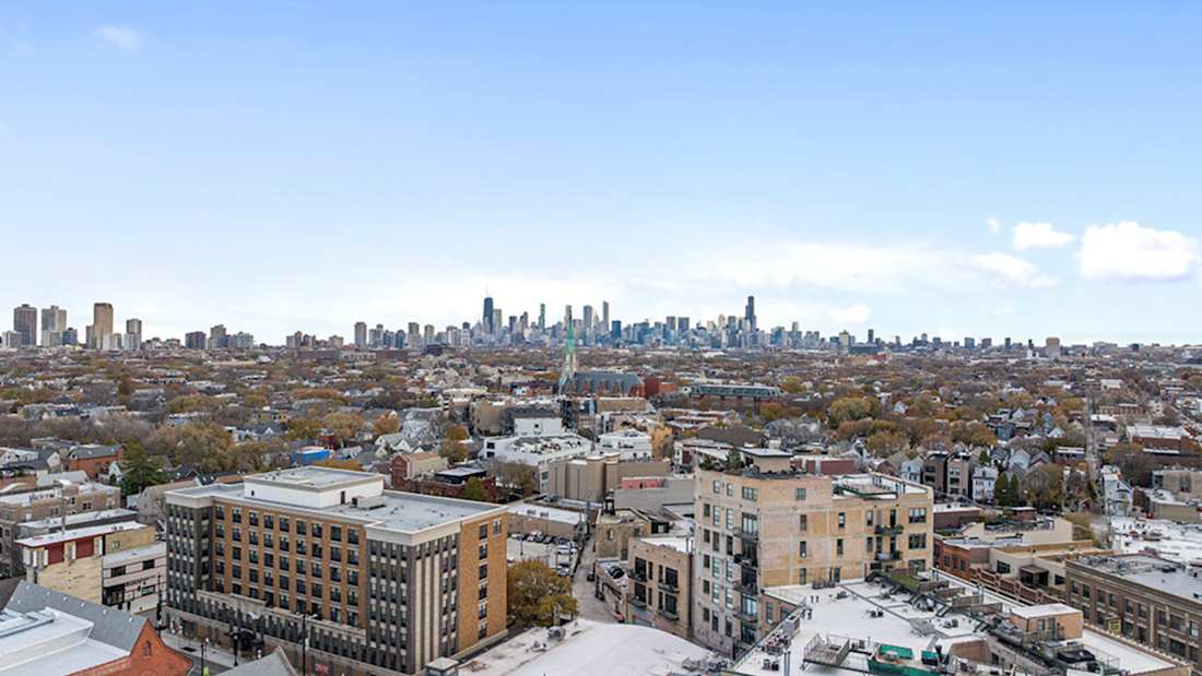 1525 W Belmont Ave 4_出售物業