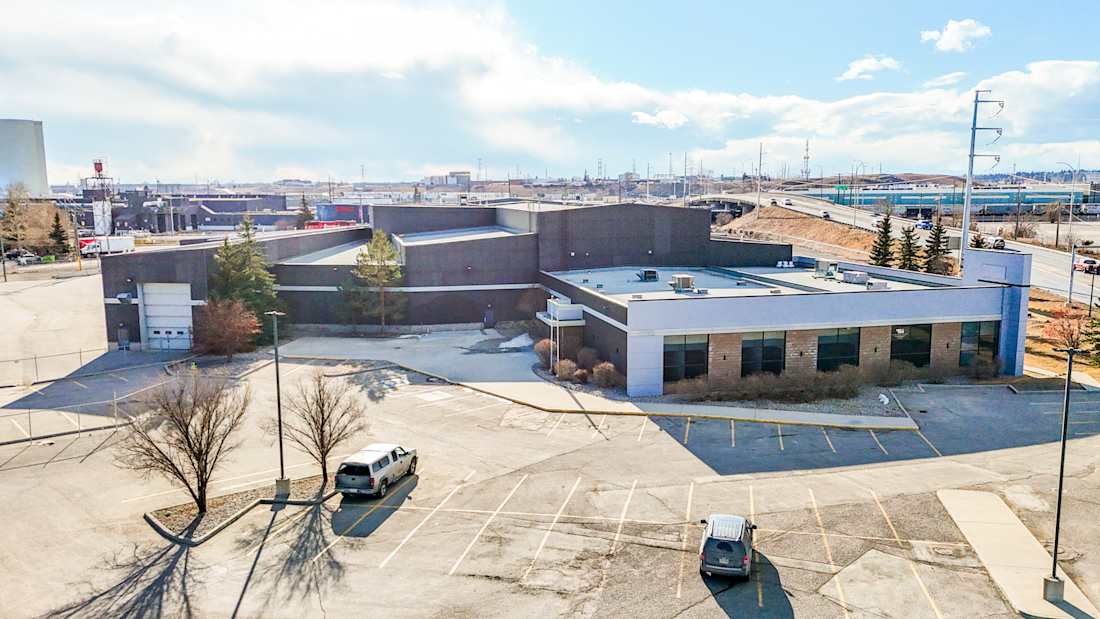 2345 Alyth Road SE 4_Property for Sale