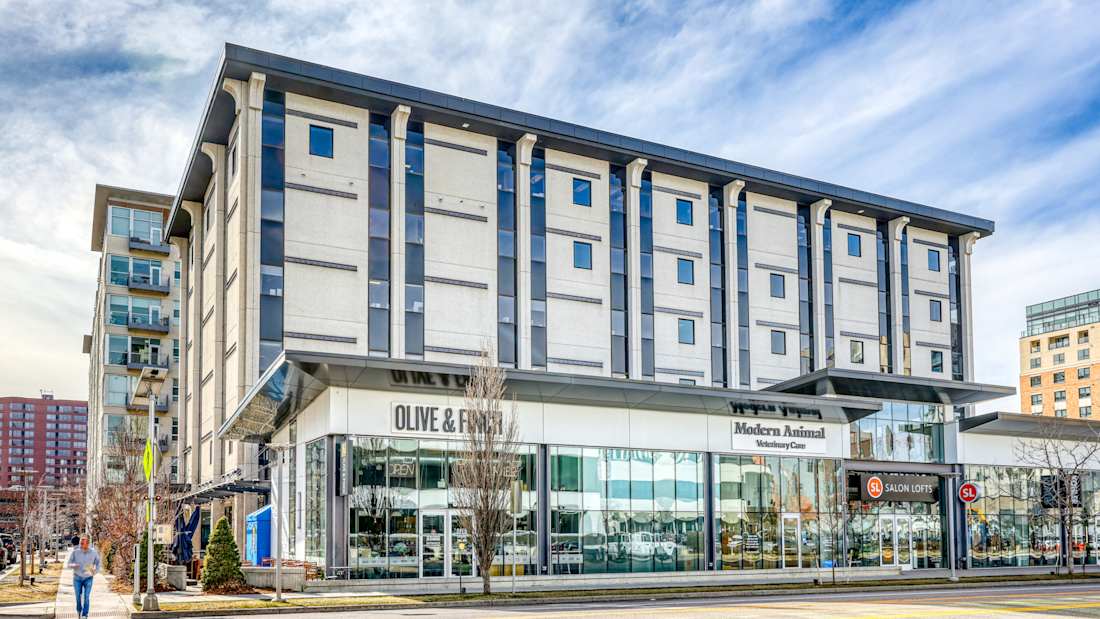 3300 E 1st Avenue 4_Immobilie zu verkaufen