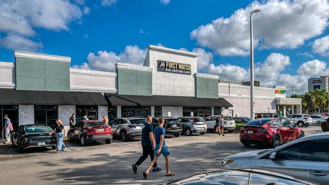 Airpark Plaza Shopping Center 4_Propriété à vendre