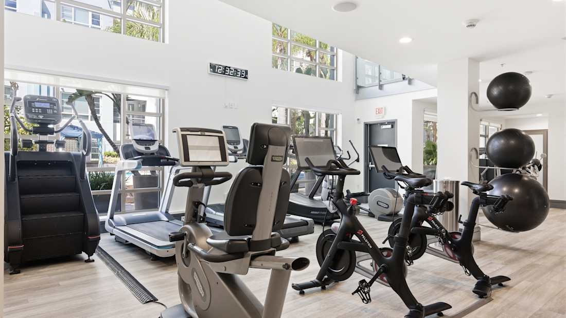 5550 Wilshire 4_Property for Sale