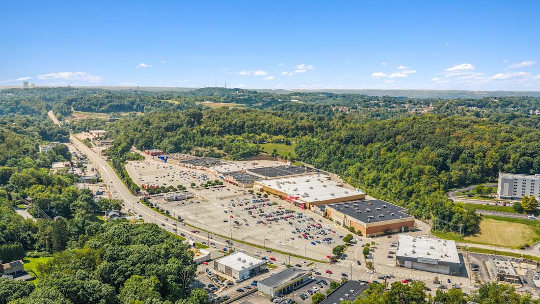 Midwest & Mid-Atlantic Grocery-Anchored Portfolio 4_Property for Sale