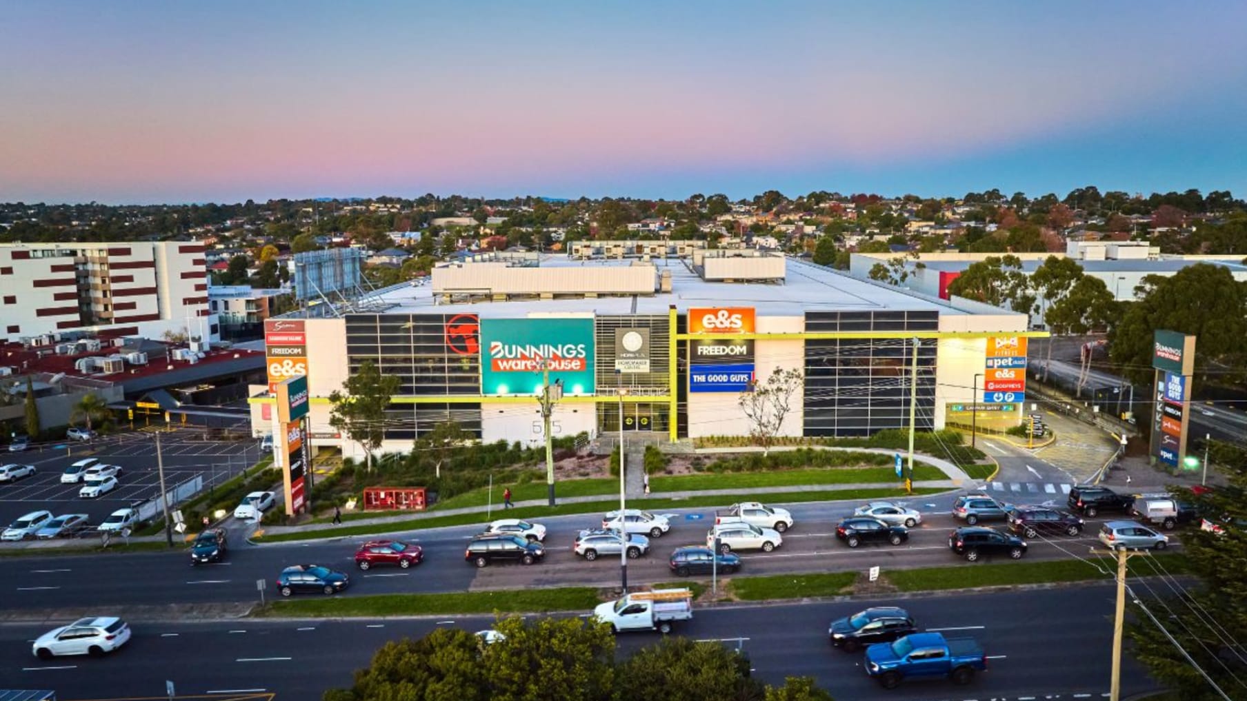 Chadstone Homemaker Centre, VIC_出售物業