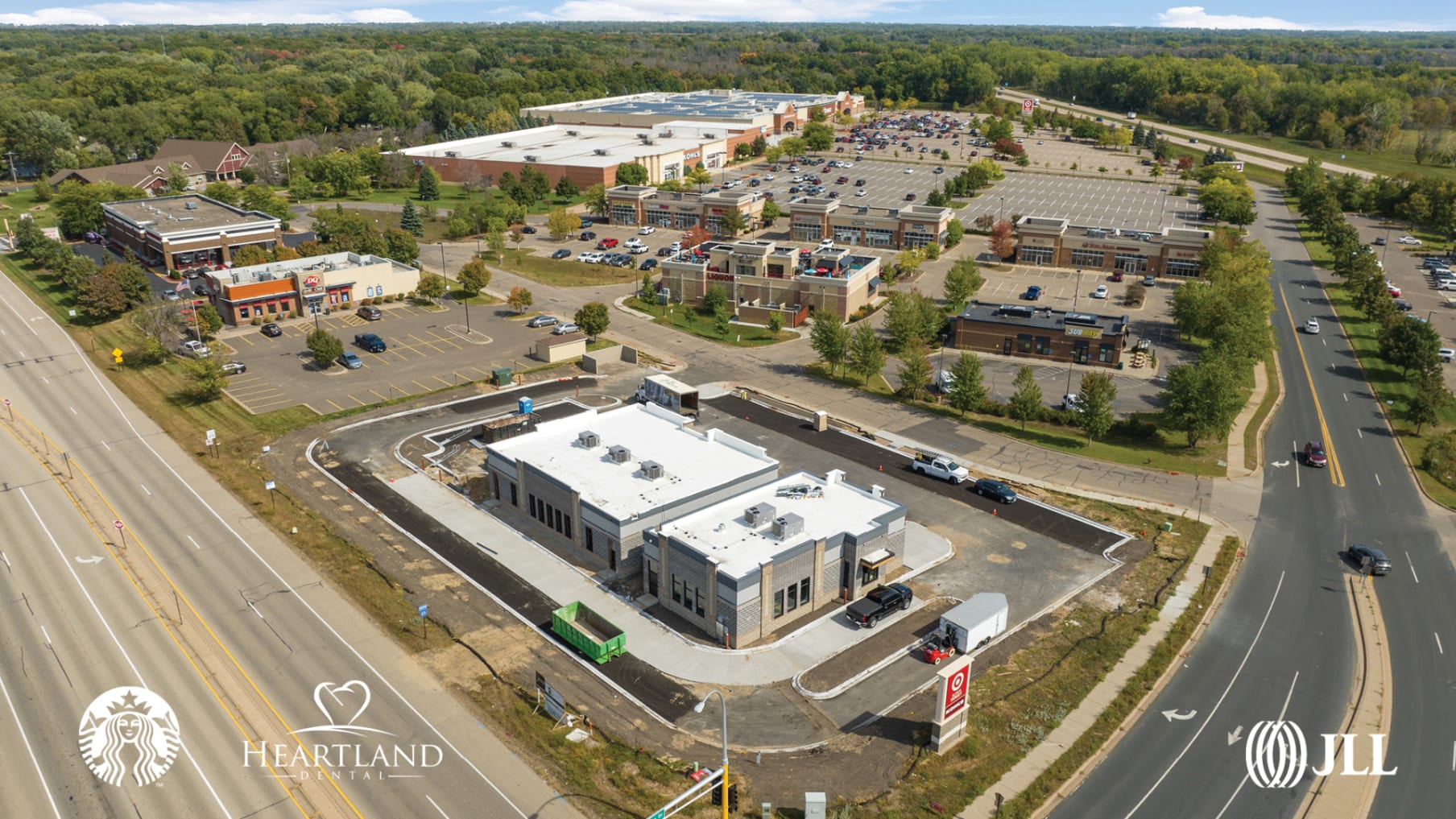 Starbucks&#x2F;Heartland Dental - Lino Lakes, MN_Pand te koop