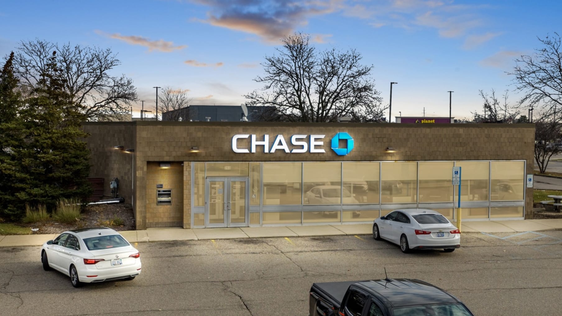 Chase Bank - Troy, MI_Property for Sale
