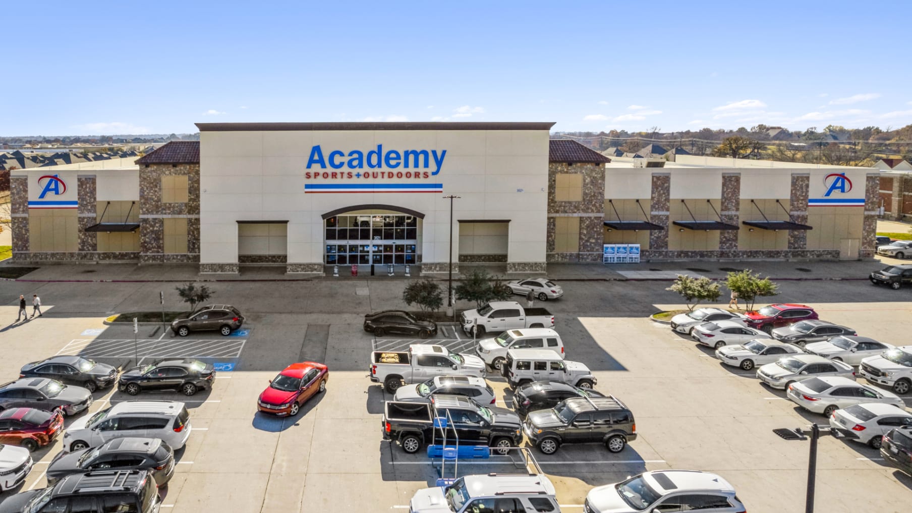 Academy - Flower Mound, TX_Actifs en vente