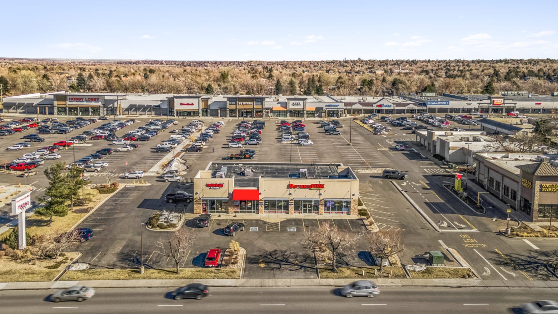 Mattress Firm and Teriyaki Madness at Applewood Village_Property for Sale