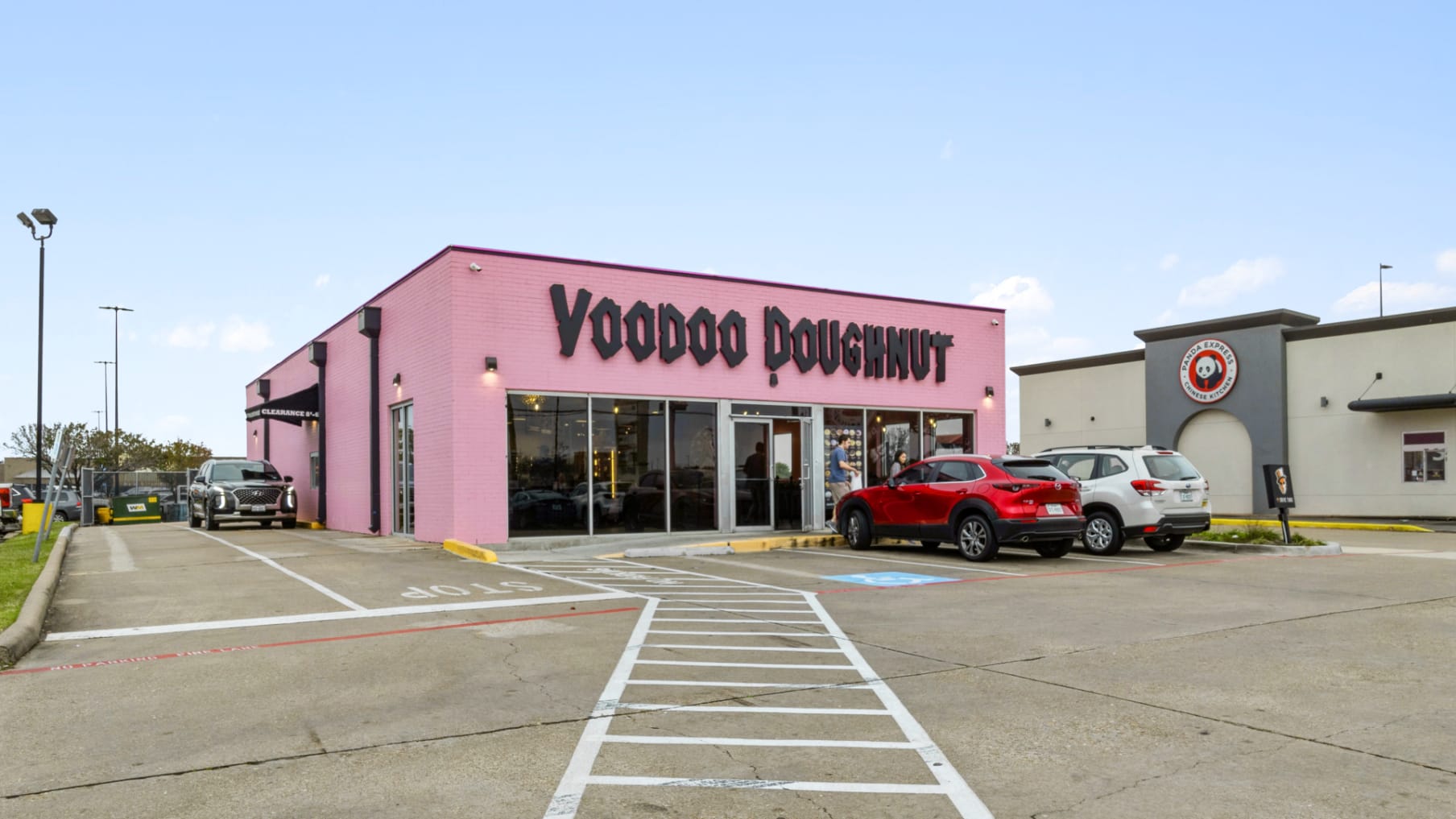 Voodoo Doughnut - Katy_Imóvel à venda