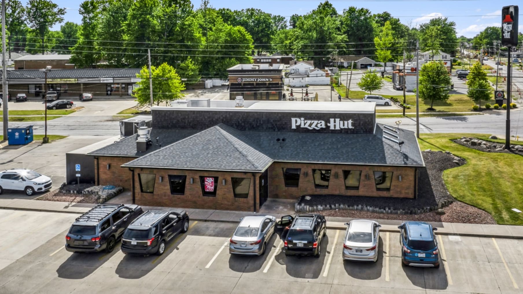 Pizza Hut - Elyria, OH_Property for Sale