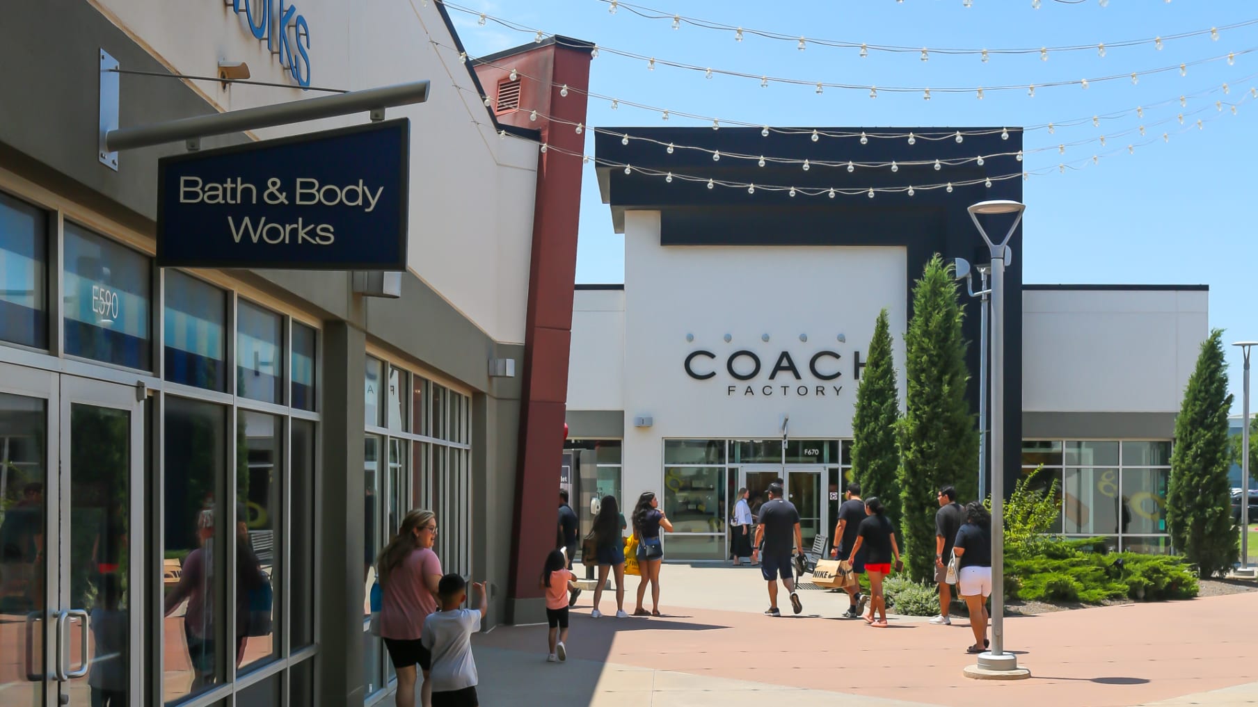 OKC Outlets - Oklahoma City - Properties for Sale | US