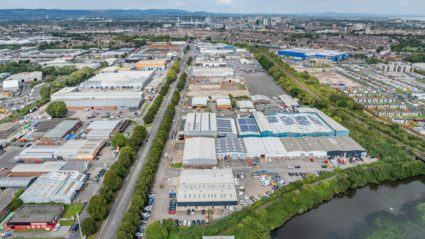Stuart Close Trade Park, Cardiff_Property for Sale