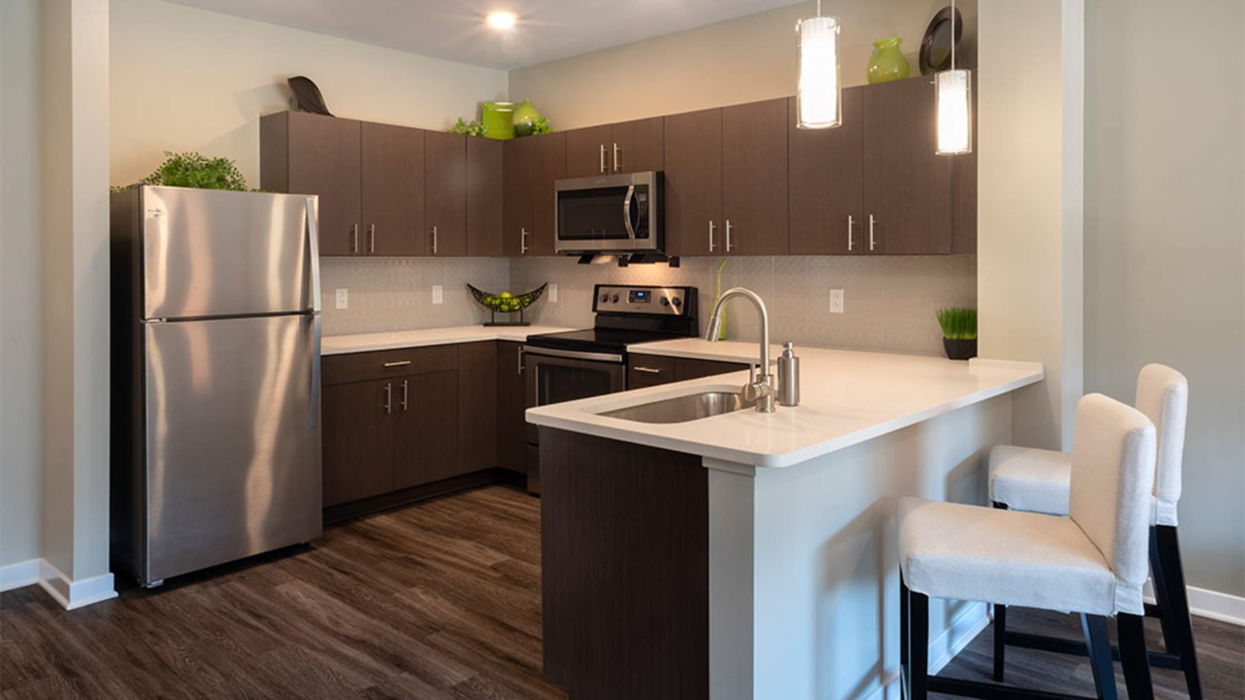 Cosmopolitan Apartments 5_Property for Sale