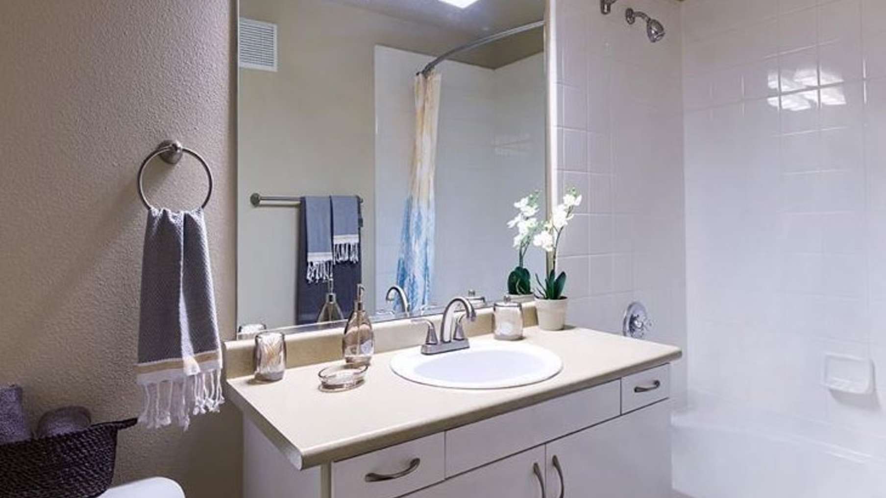 Whisper Creek Apartments 5_Property for Sale