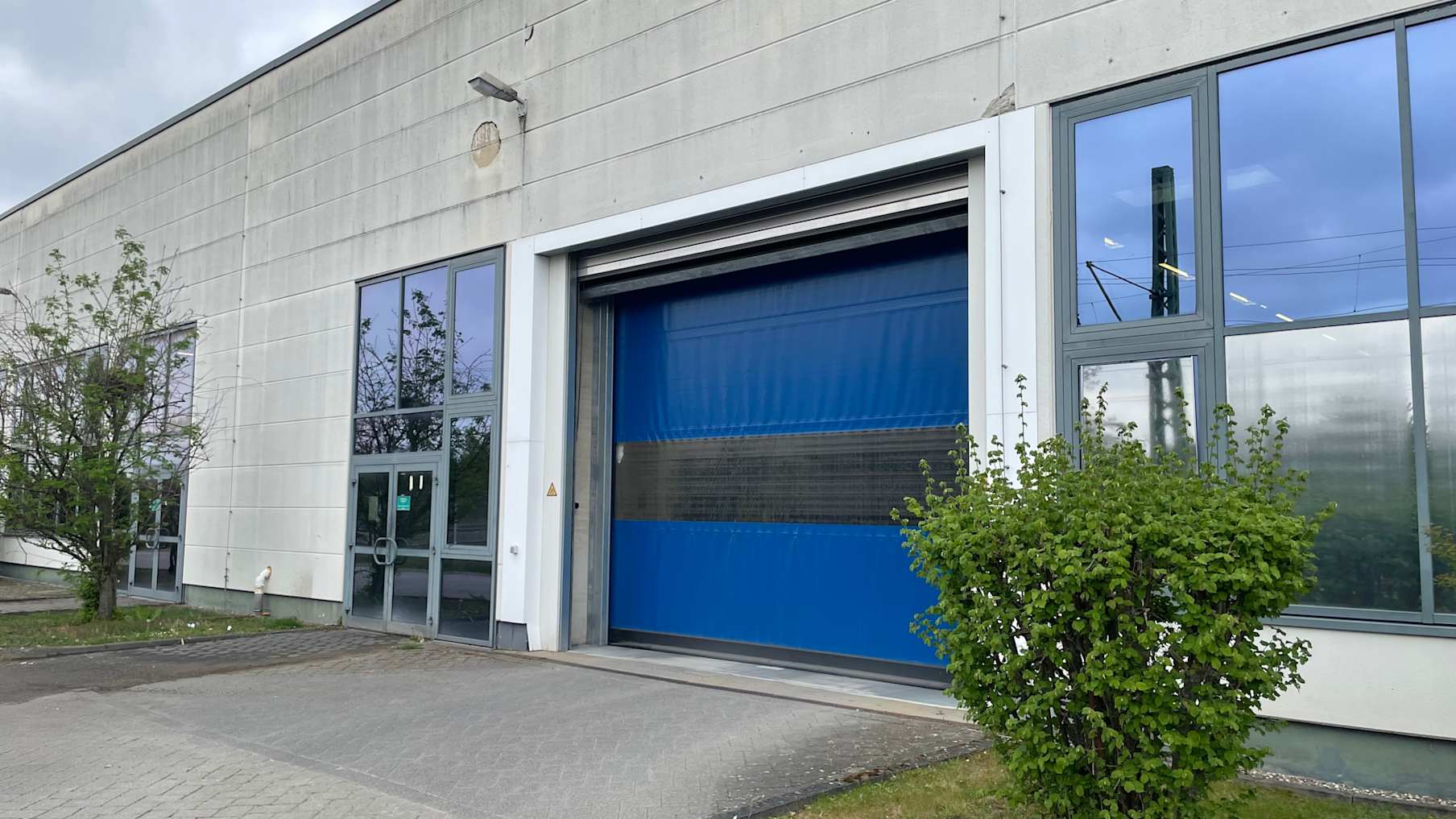 Last mile logistics property in Cologne-Porz 5_Property for Sale