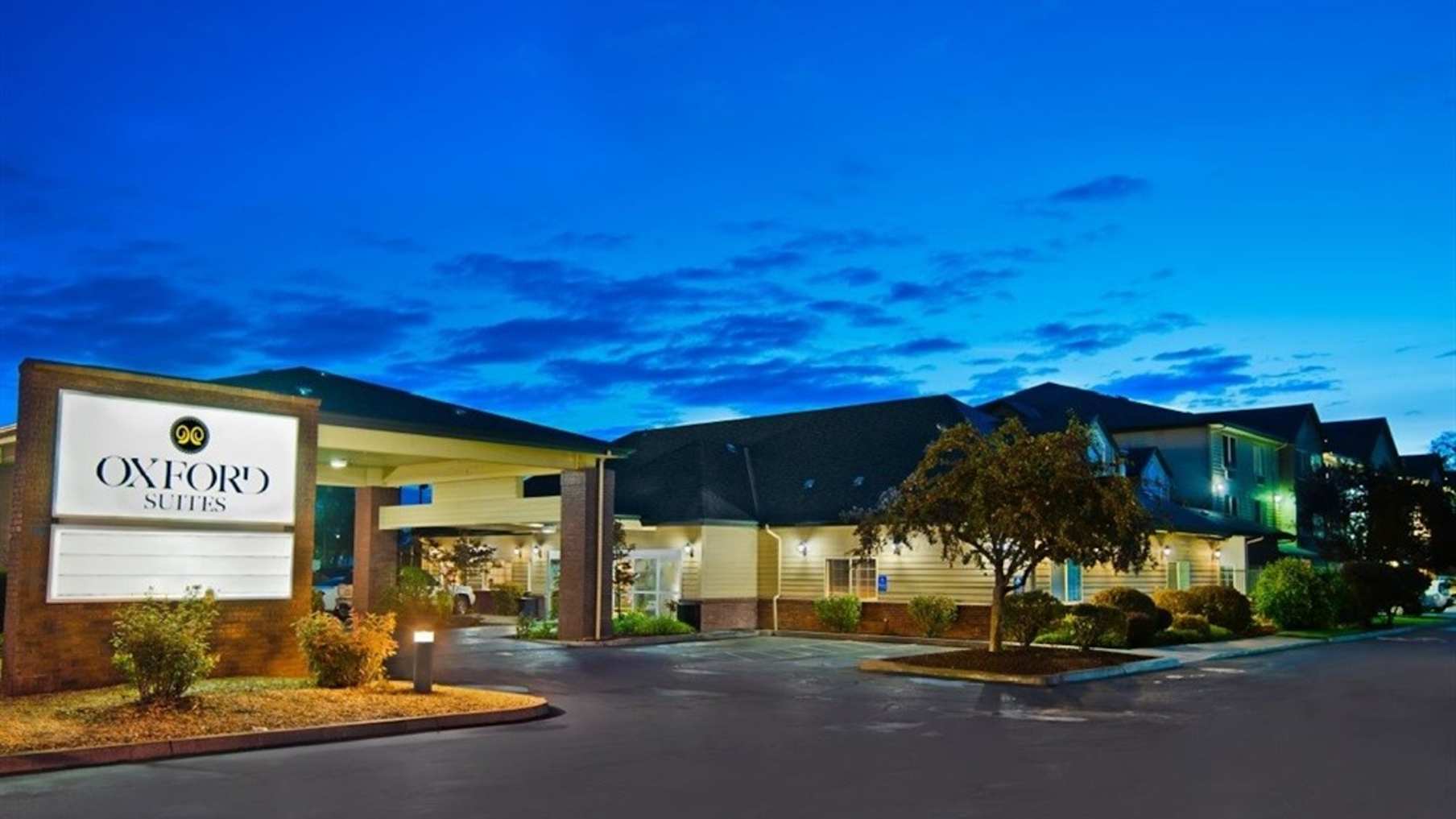 Oxford Suites Hermiston_Property for Sale