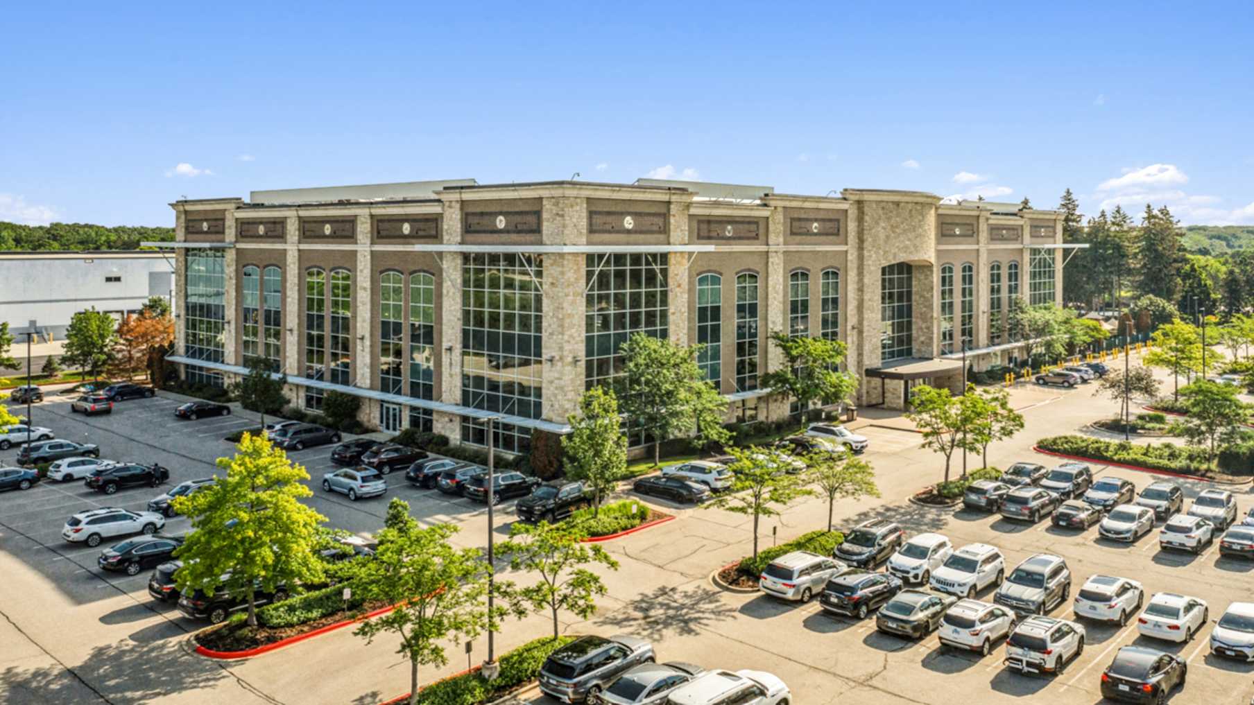 Life Time Fitness - Vernon Hills, IL 5_Property for Sale