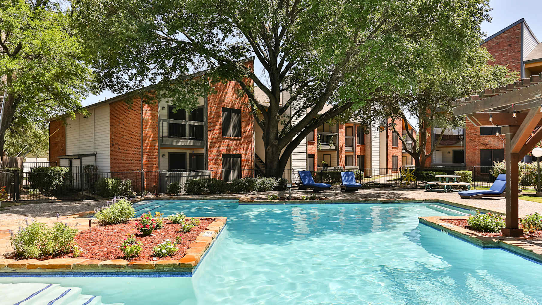 Clayton Pointe_Property for Sale