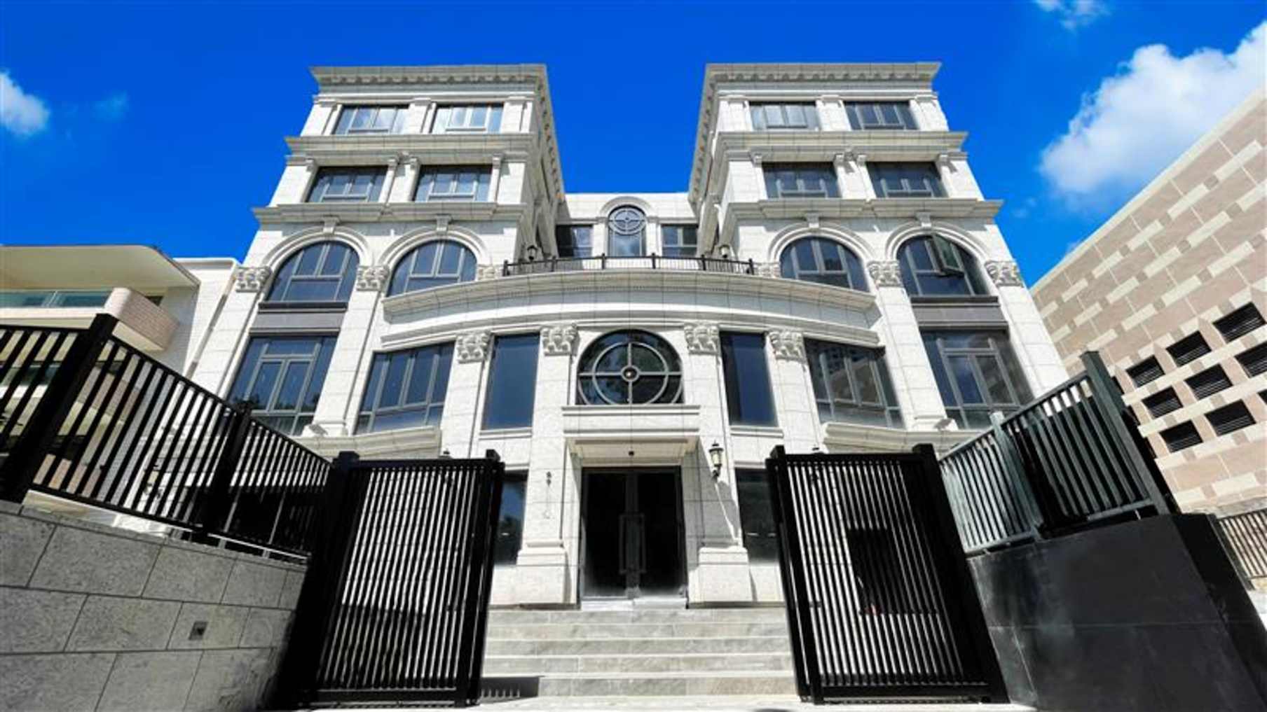House at 72 Repulse Bay Road_Property for Sale