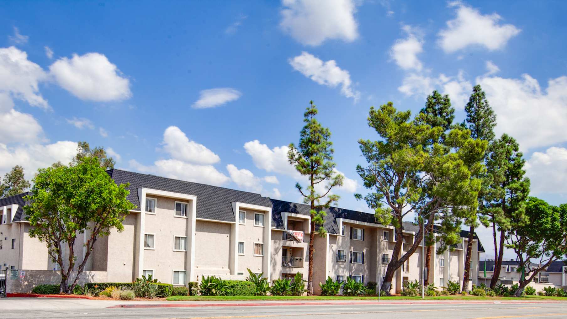 Kendall Brook Apartments_판매용 부동산