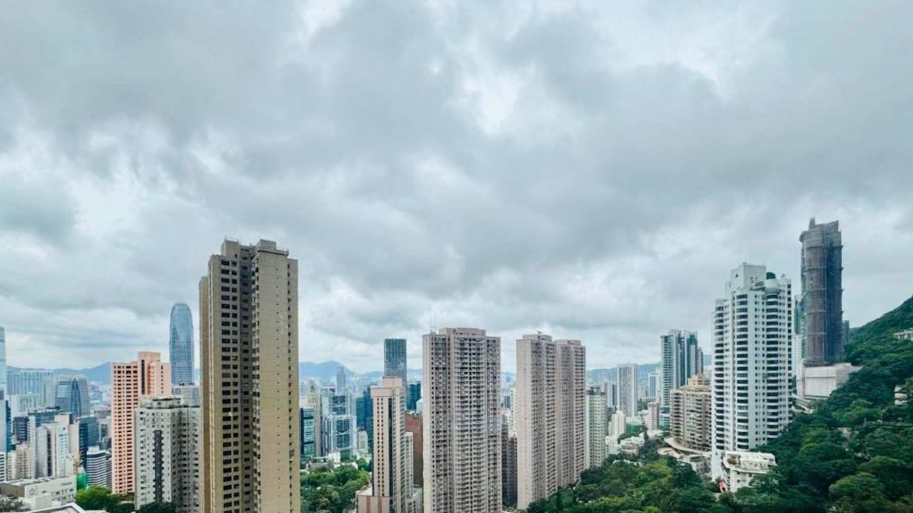 Flat A on 10th Floor of Block 1 Clovelly Court, No.12 May Road, Mid-levels_待售物业