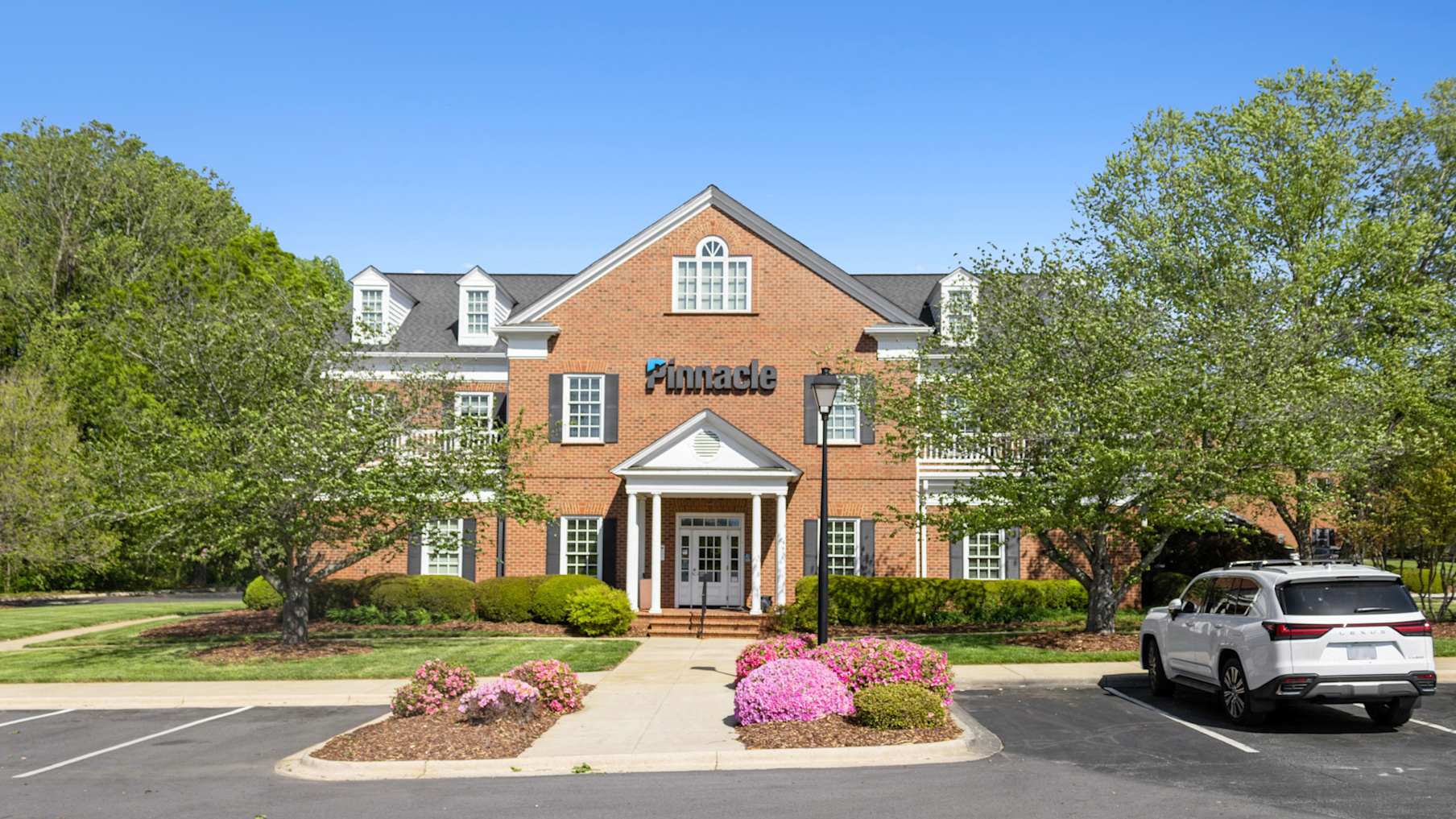 Pinnacle Bank – Thomasville, NC_Propriété à vendre
