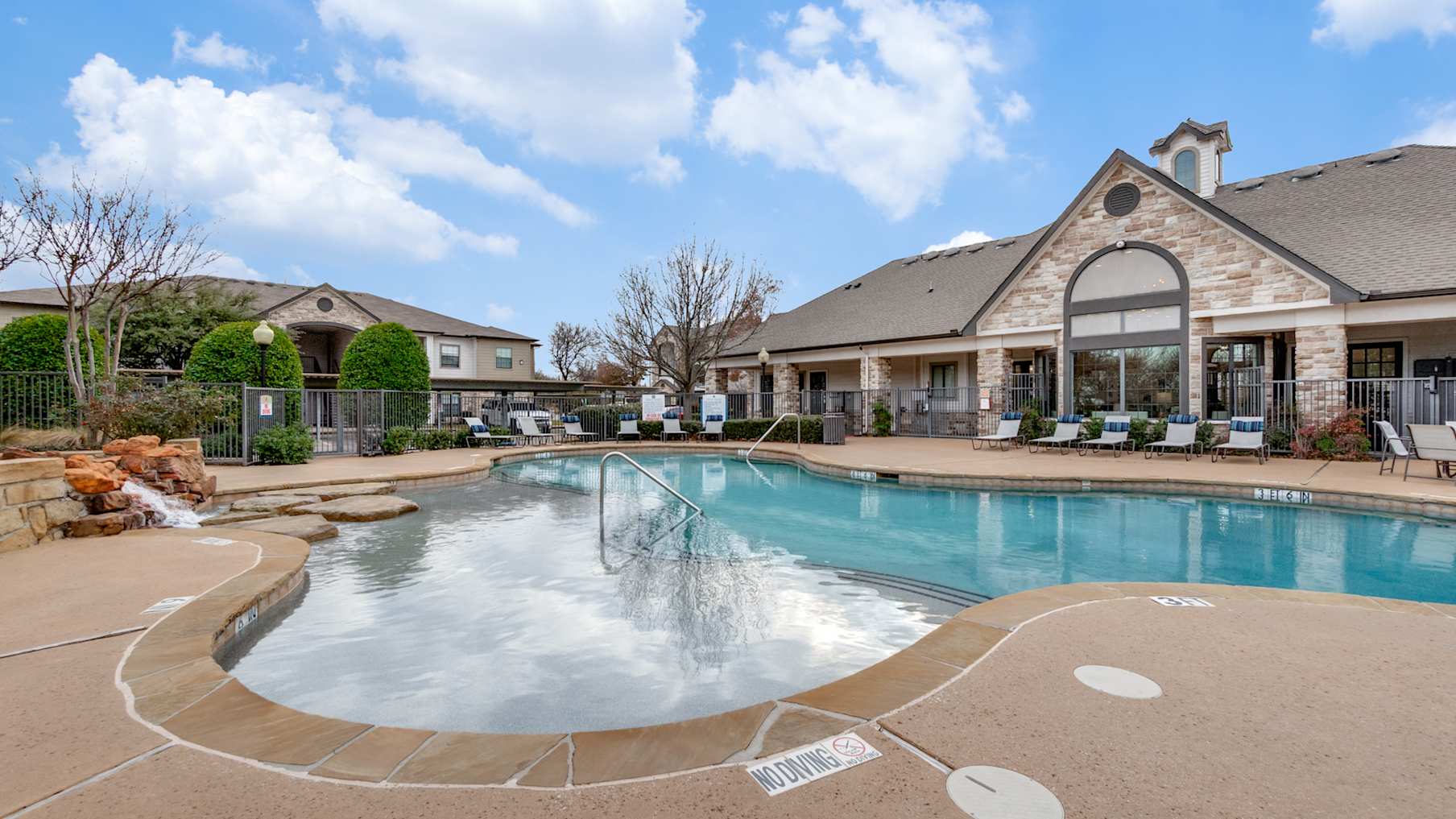 Pinnacle Ridge_出售物業