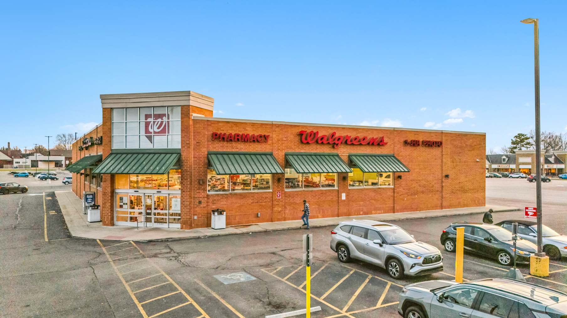Walgreens - Austintown, OH_Property for Sale