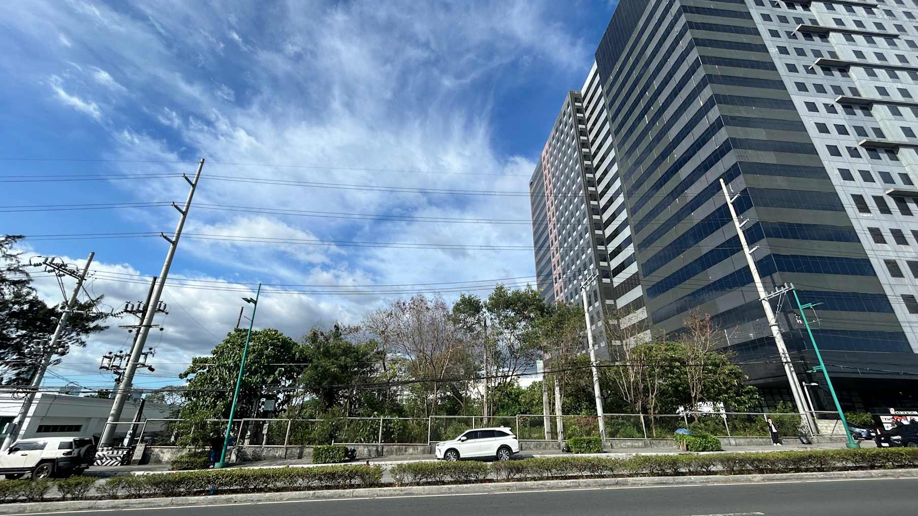 Lawton Avenue Fort Bonifacio - 5,000 sq.m. Commercial Lot Property_Property for Sale