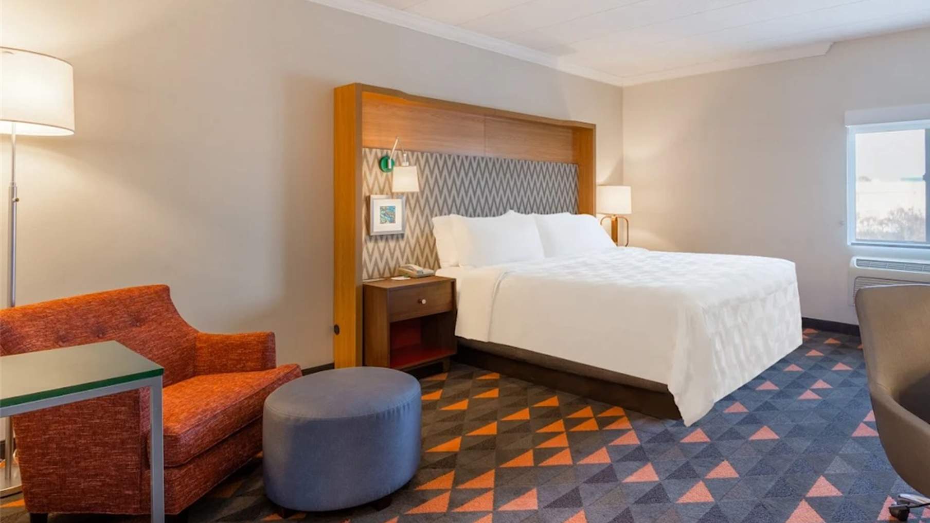 Holiday Inn Philadelphia South-Swedesboro  5_Property for Sale