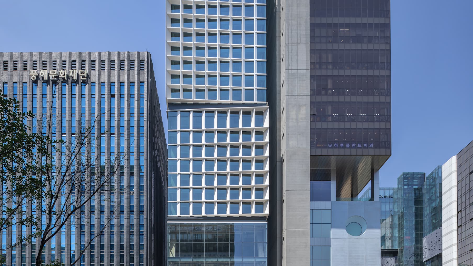 OPUS407 Sales_Property for Sale