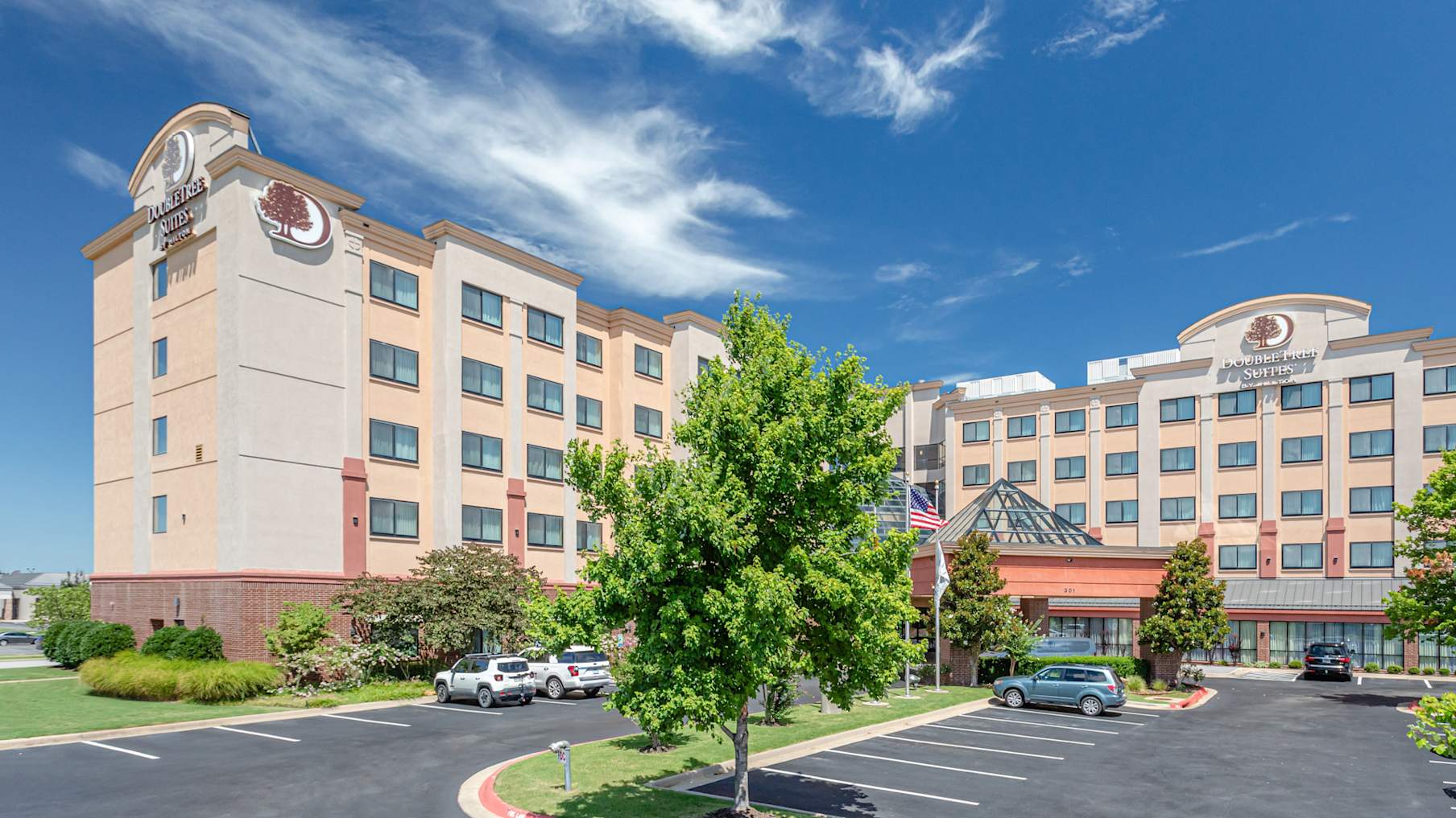 DoubleTree Suites Hotel Bentonville_Property for Sale