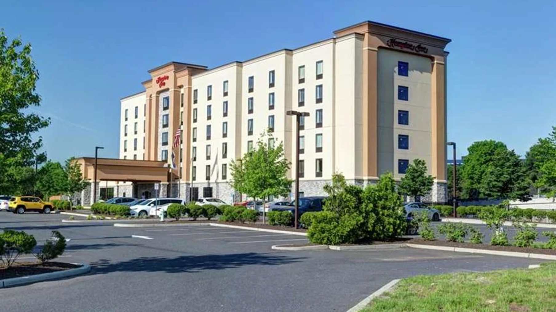 Hampton Inn Neptune/Wall_Property for Sale