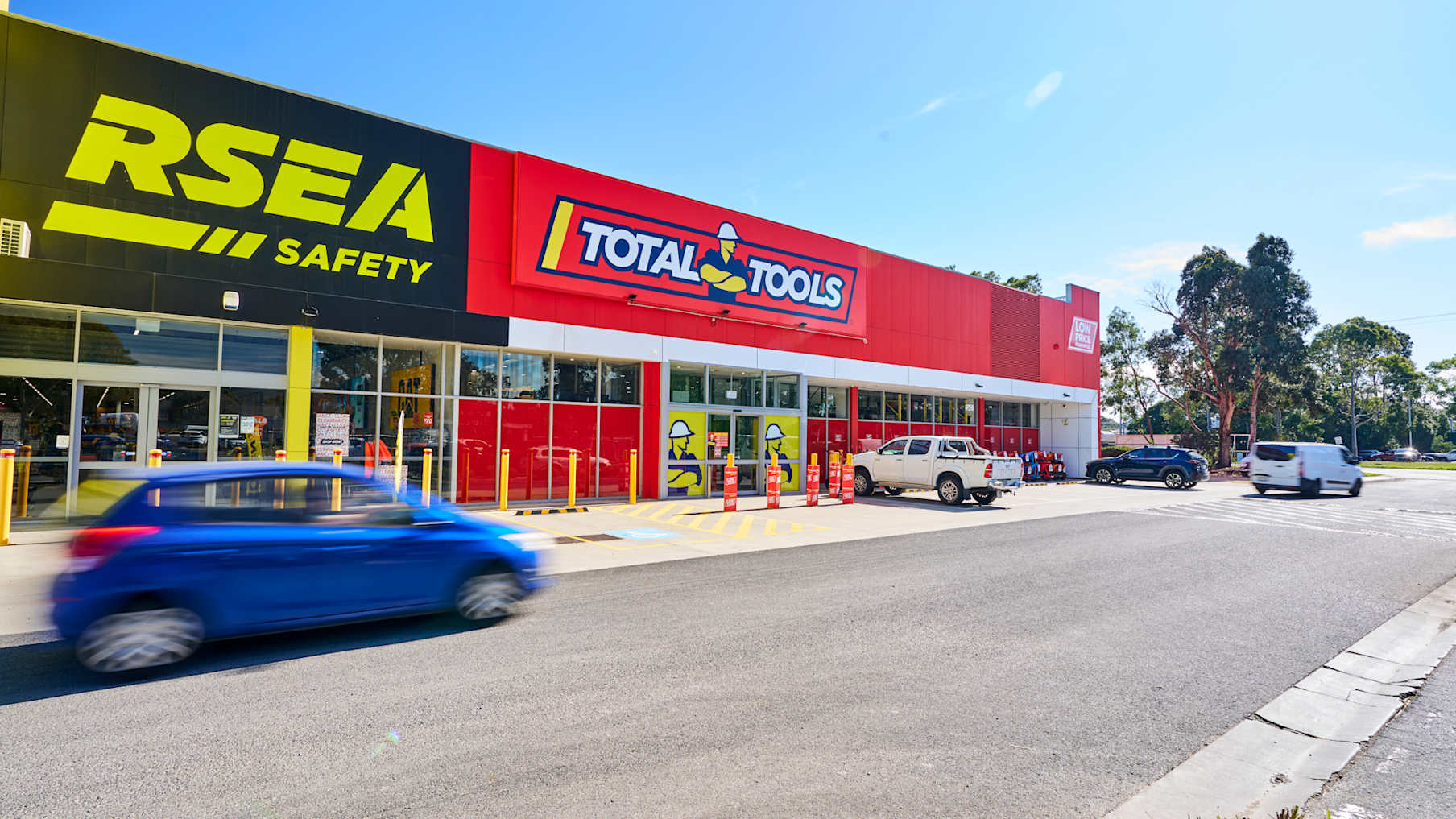 Harvey Norman Centre Knoxfield 5_Property for Sale