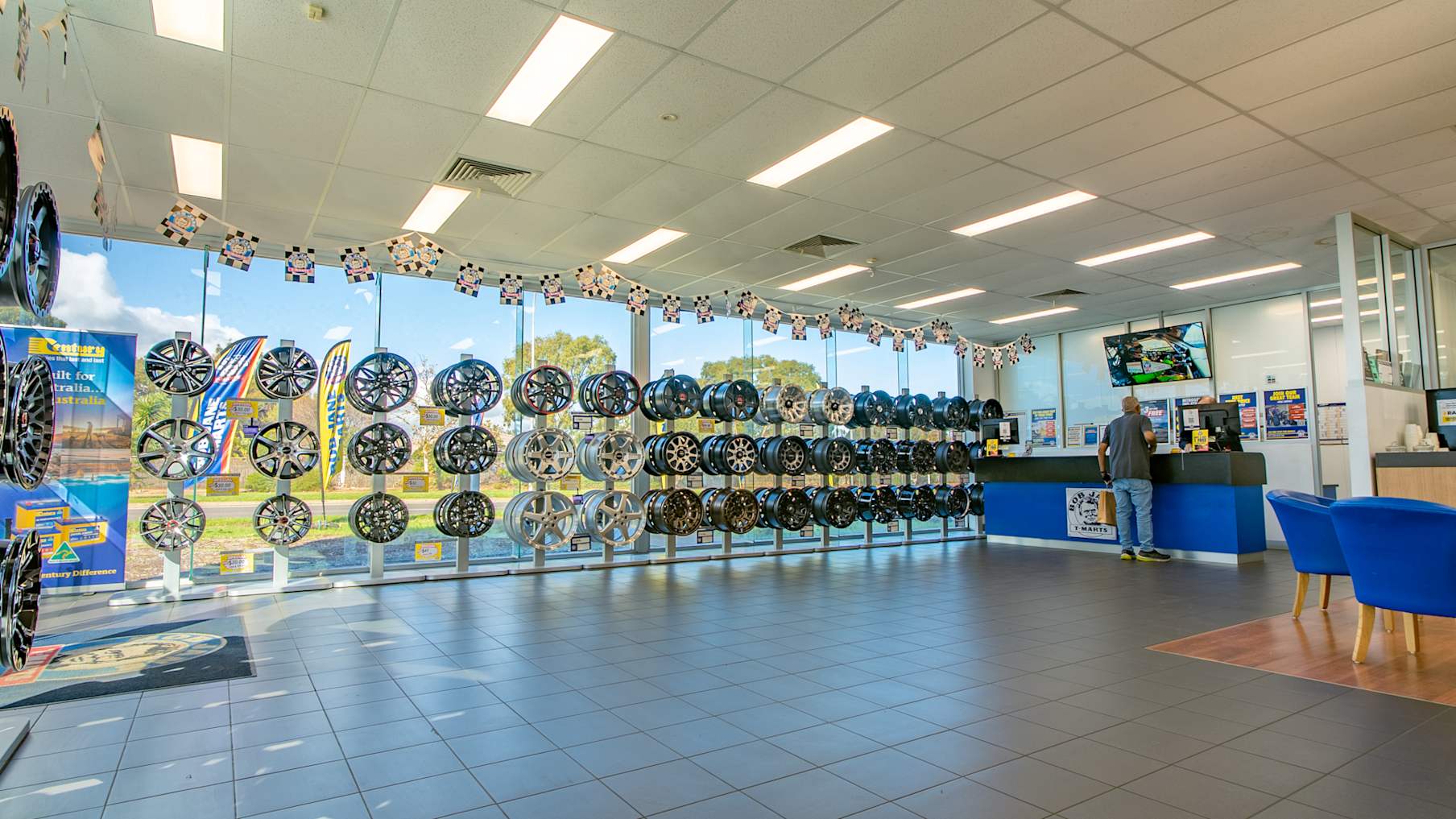14 The Parade & 125-127 Griffiths Drive, Seaford 5_Property for Sale