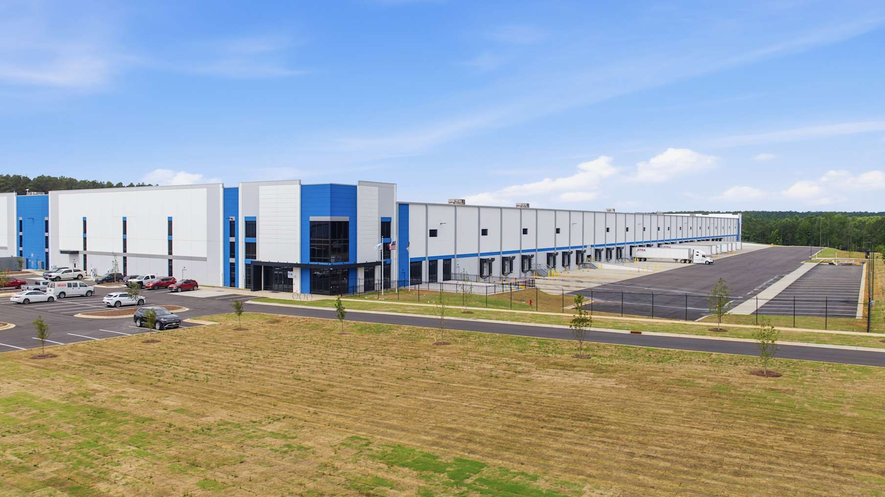 Eaton Corporation Mission-Critical Logistics Facility_Property for Sale