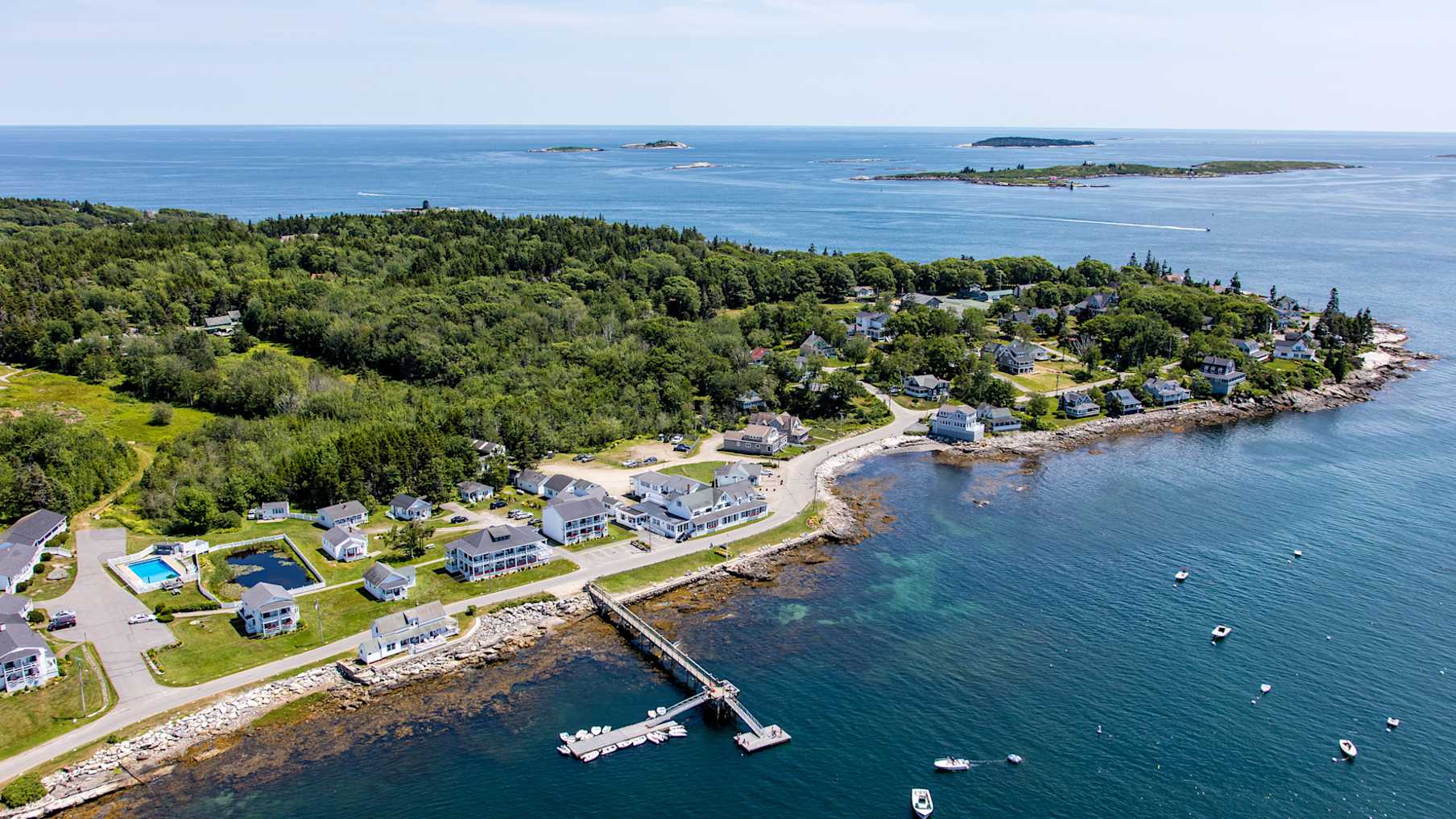 Bluebird Ocean Point Inn_出售物業